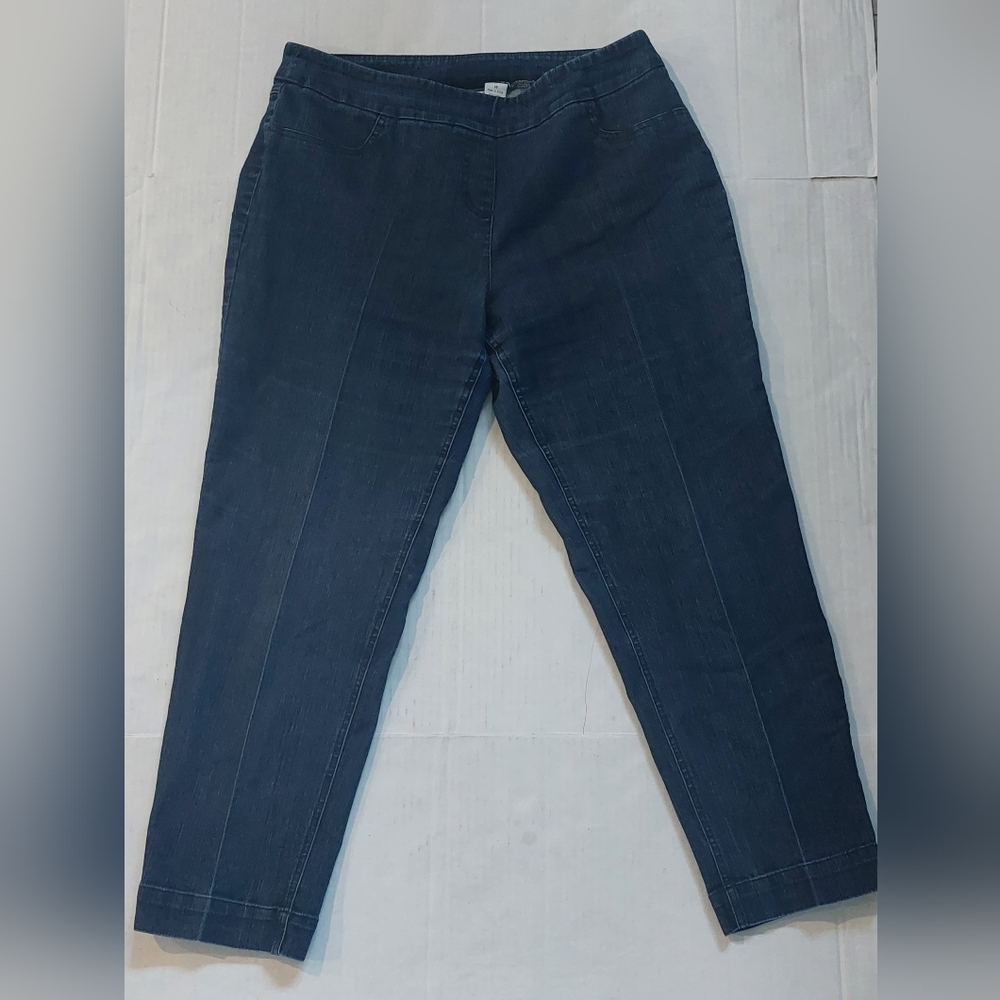 CALI and YORK  Women's 3/4 Jeans Size 14